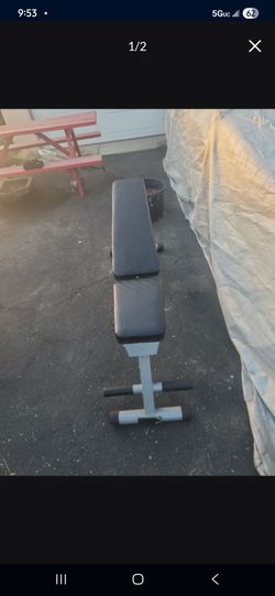Adjustable weight bench