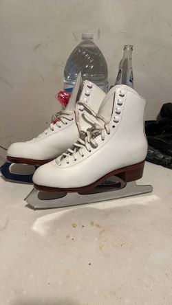 Riedell Girls club 2000 ice skates