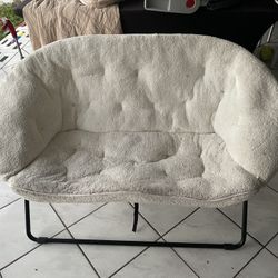 Double Saucer Folding Couch