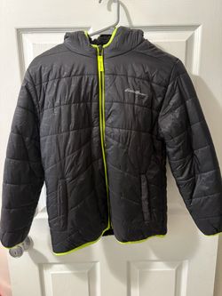 Kid’s reversible puffer jacket