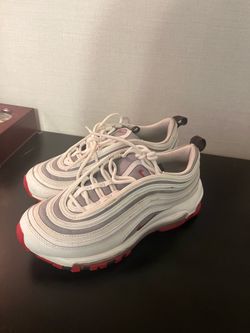 Nikes 95