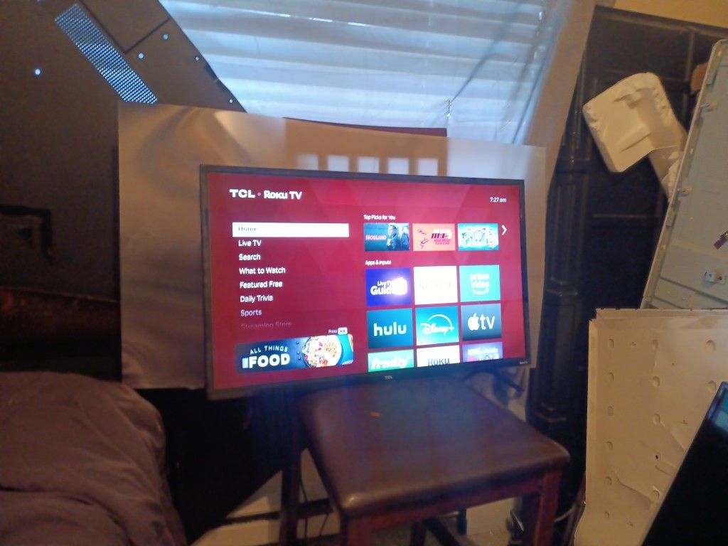 TCL 32"smart Tv