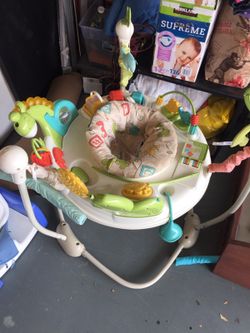 Baby jumperoo