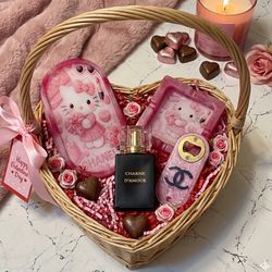 Hello Kitty Luxury Valentine Gift Set | Collectible Gift For Her
