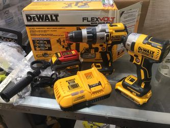 Dewalt Brushless 20vMAX XR flexvolt impact driver/Drill Driver kit