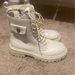Women’s Boots 