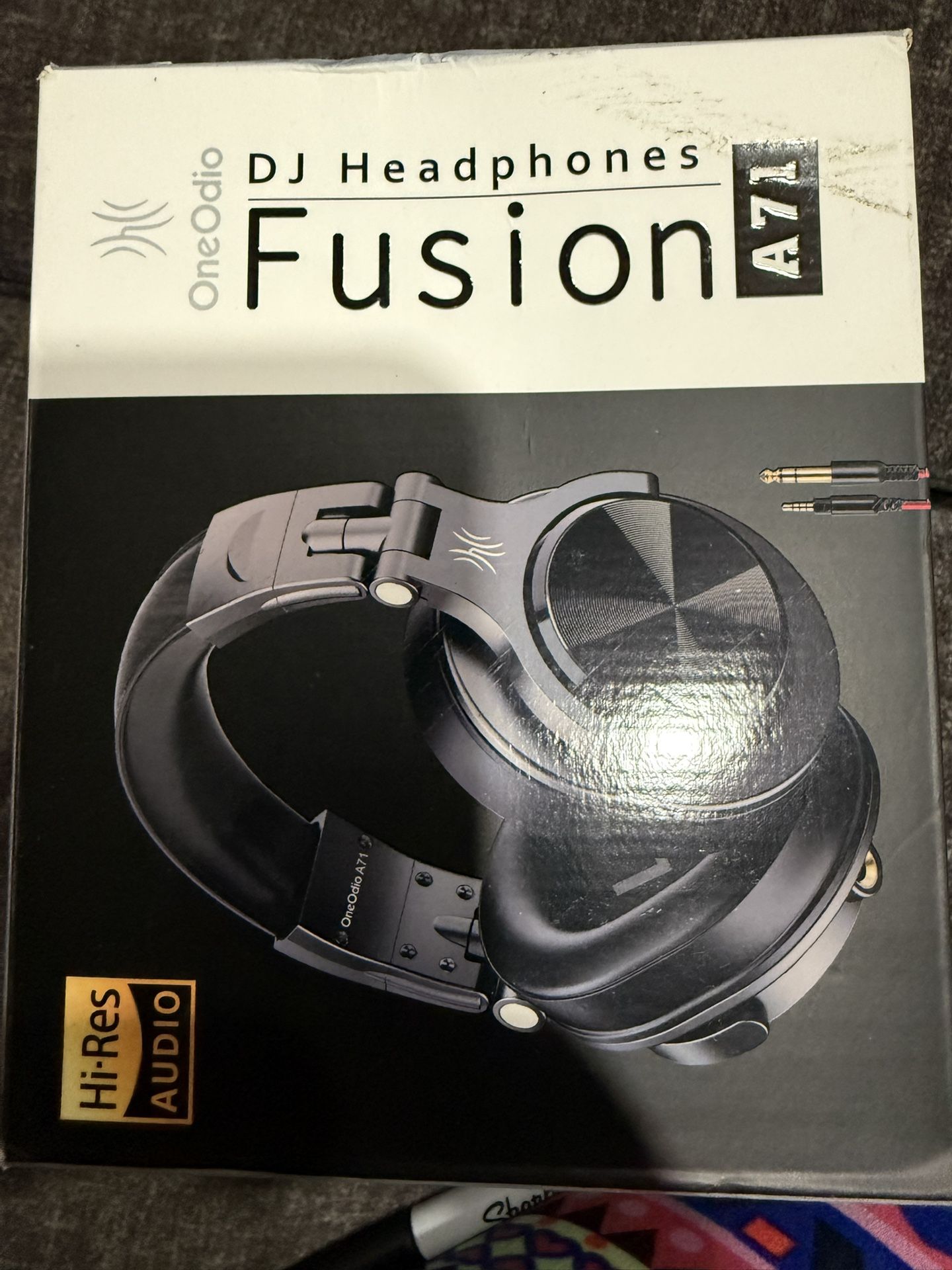 Headphones