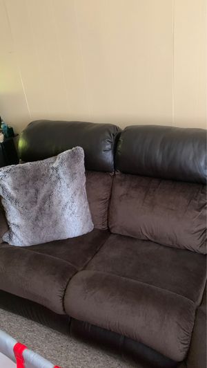 New And Used Leather Couch For Sale In Hamilton Township Nj Offerup