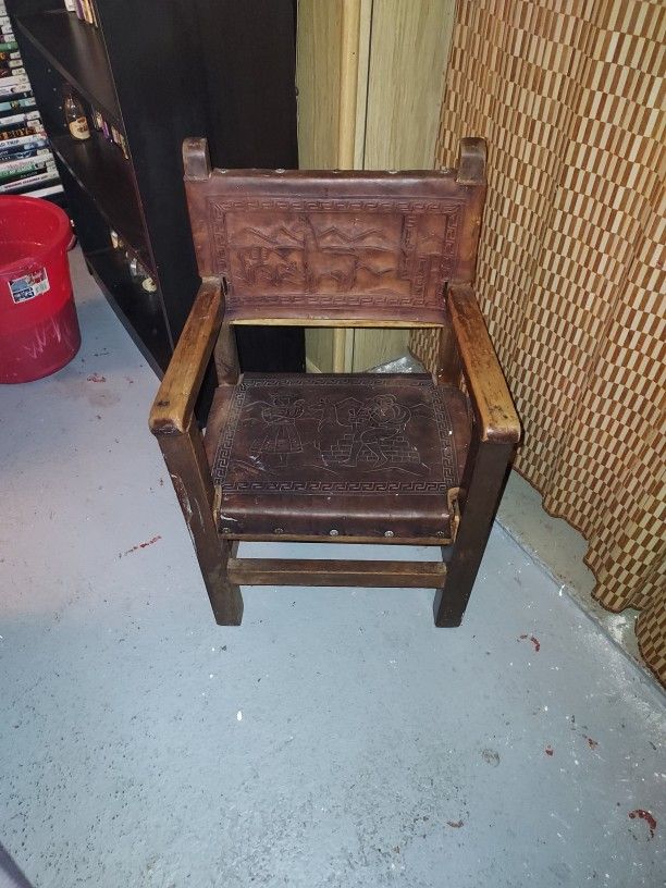 Leather Hand Crafted Kids Chair In Great Condition Only 20$