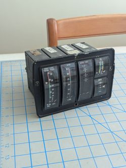 Edo-aire aircraft gauge cluster