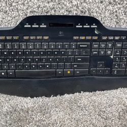 Logitech MK700/ MK710 Black Standard Wireless Keyboard