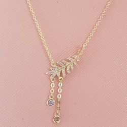 14k Gold Plated Stimulate Zirconia Feather Pendant  Approx 19in Long Chain