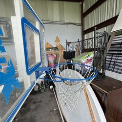 Pool Basketball Hoop $200 OBO