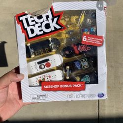 Tech Deck Exclusives Brand New Just Damaged Box 