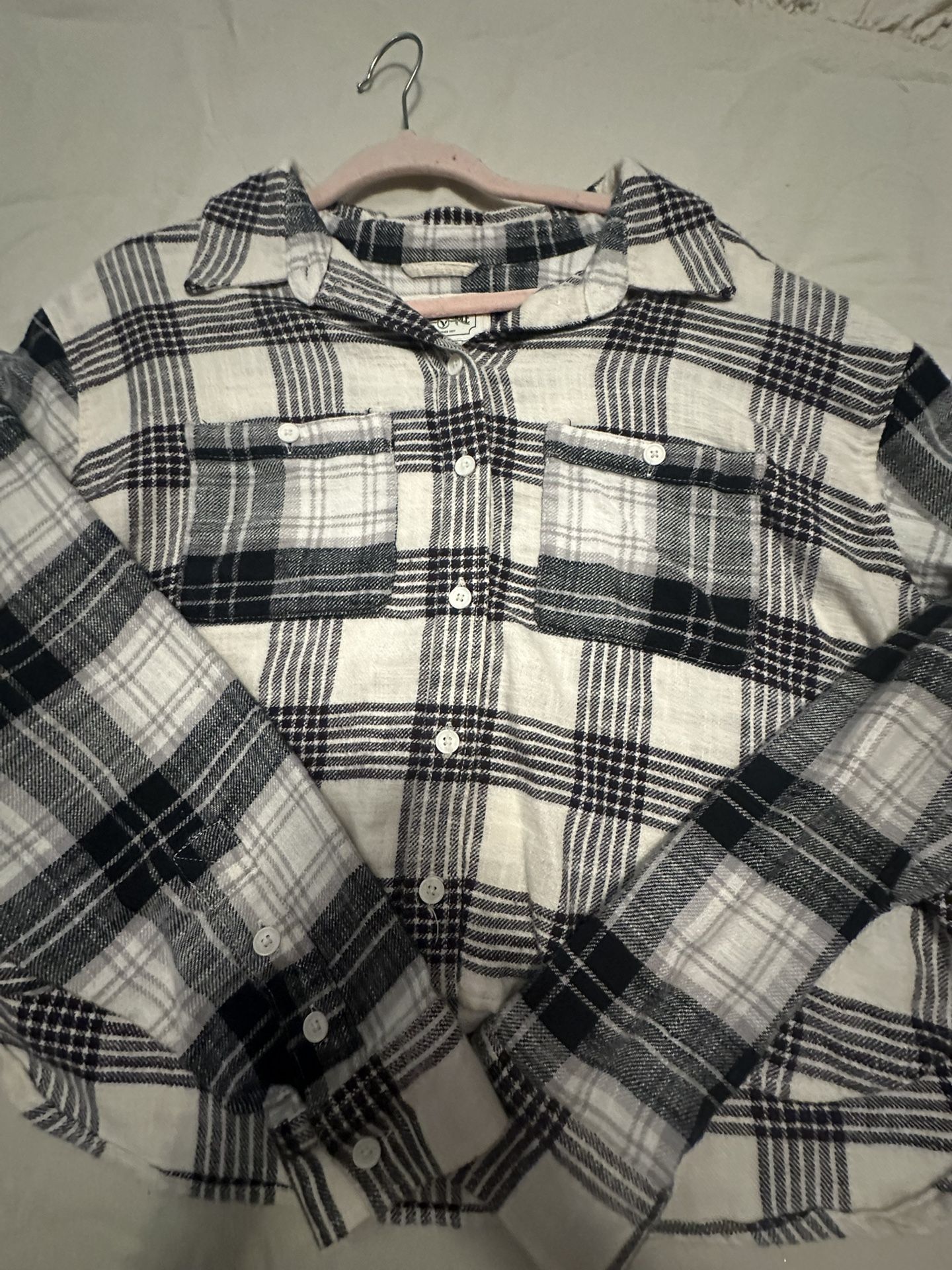 American Eagle Flannel Size M