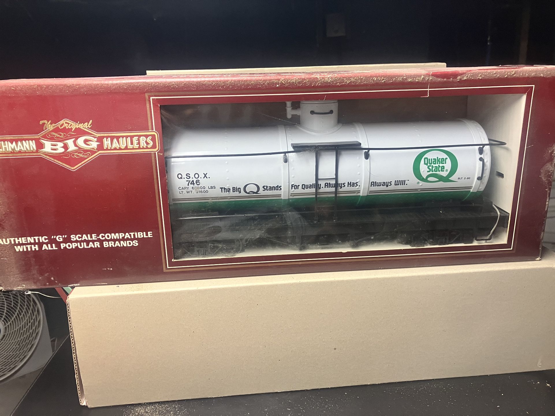 BACHMANN QUAKER STATE TRAIN