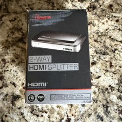 Rocketfish 2-Way HDMI Splitter