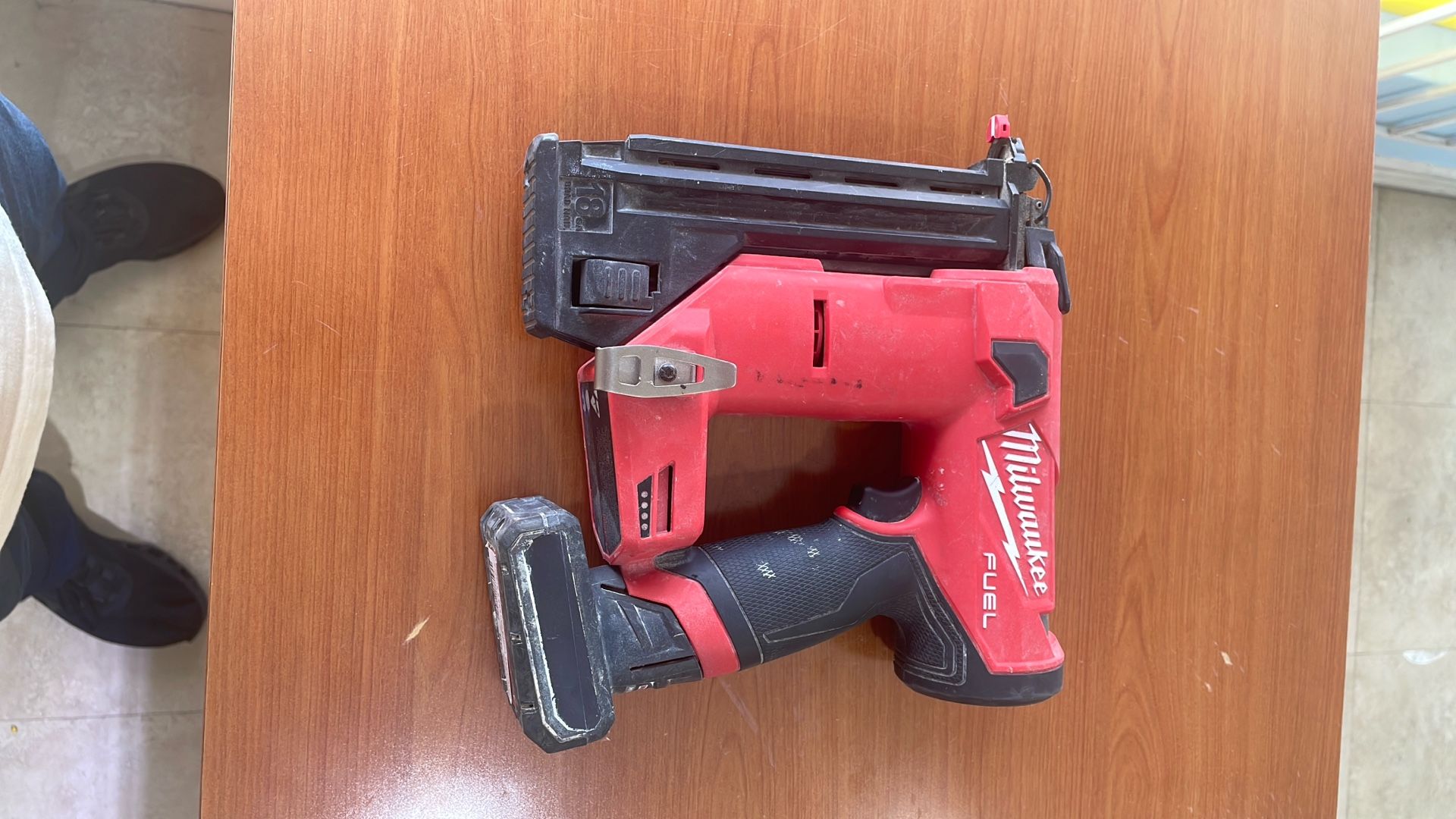 Milwaukee 2541-20 18 GA Compact Brad Nailer 
