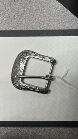 Belt buckle