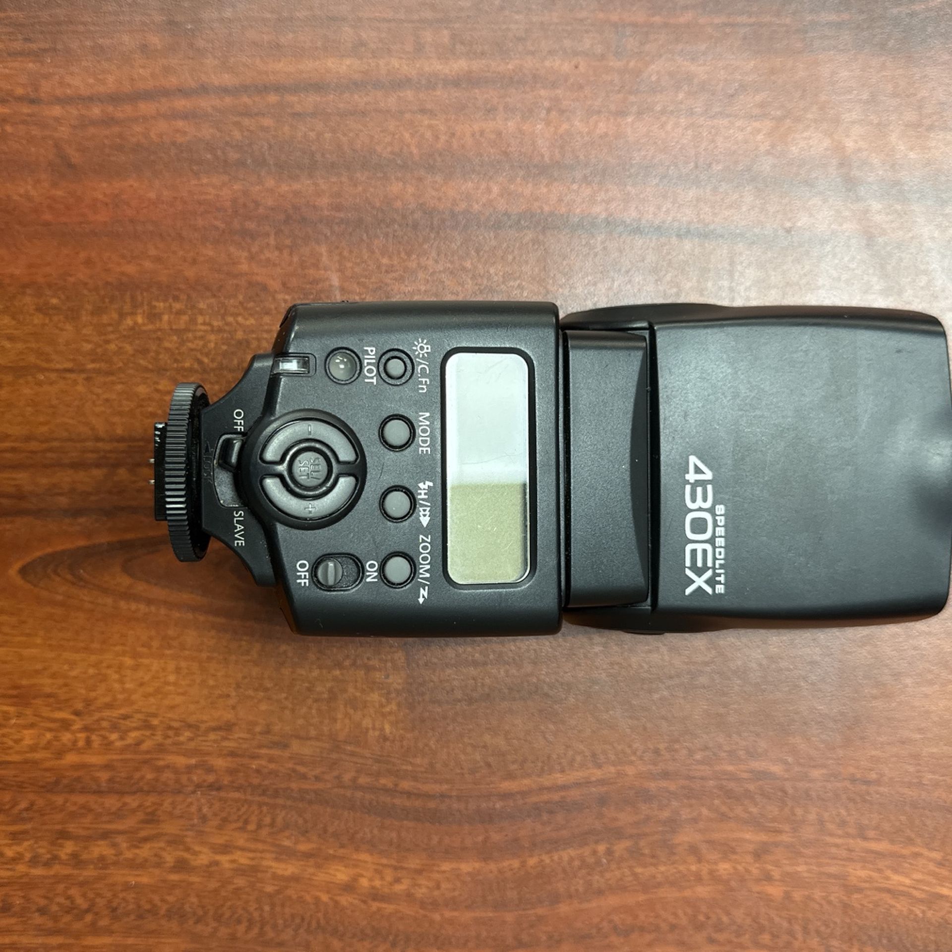 Canon Speedlite 430EX II