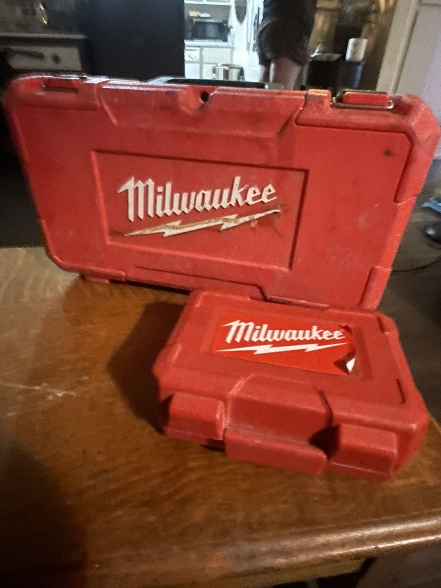 Milwaukee Hole Saw Kits – 2 Sets in Hard Cases