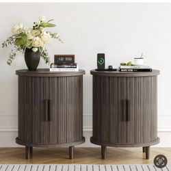 Round Side Table Fluted Night Stand Set of 2, Mid Century Modern End Table with Storage, Circle Bedside Tables Wood Nightstands for Small Spaces