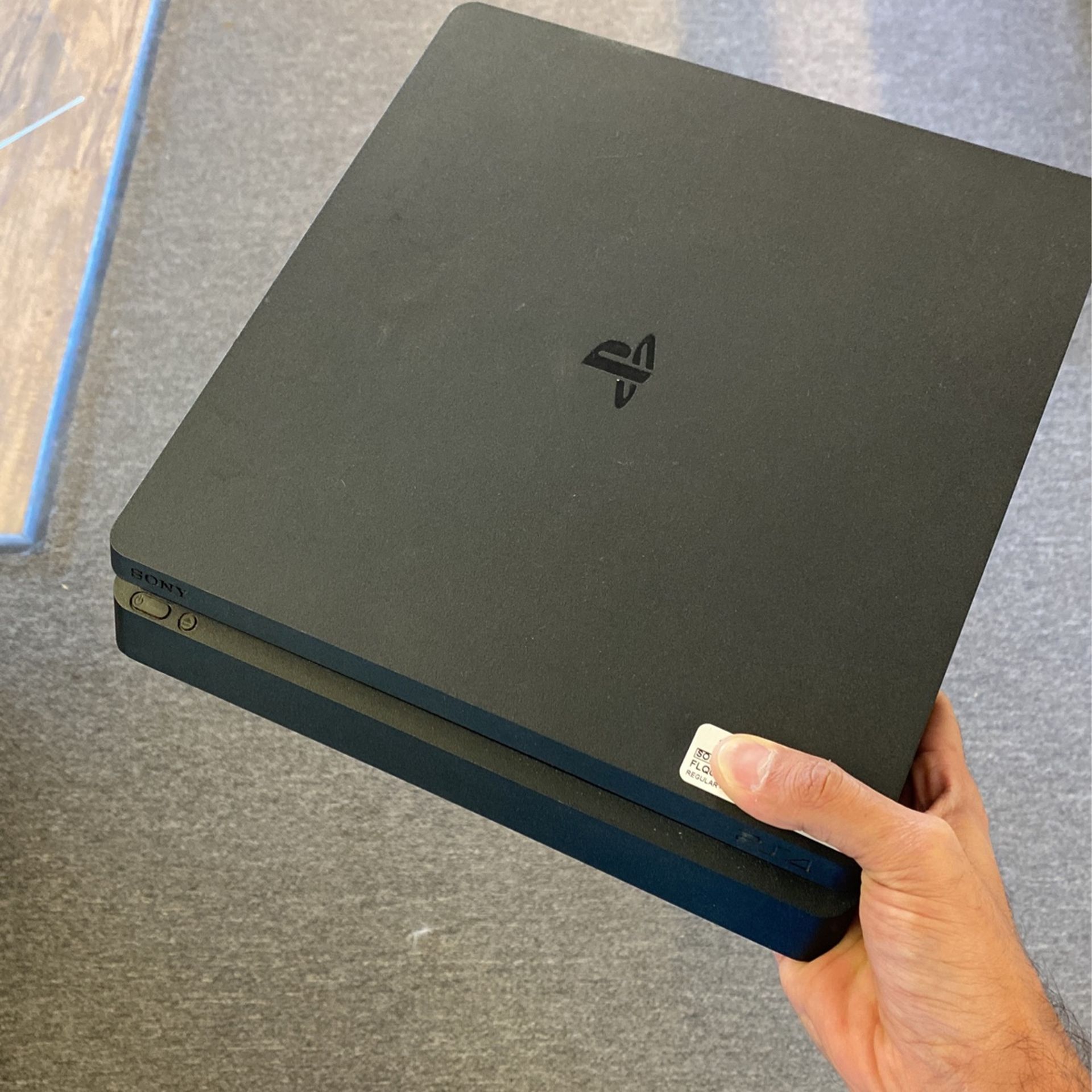 PS4
