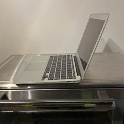 MacBook Air 11.6in Refurbished