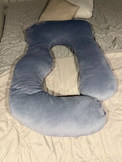 Pregnancy pillow