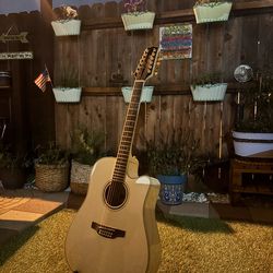 (BRAND NEW) GD37 Pearl White