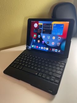 Apple iPad Air 2 64GB & Keyboard Case