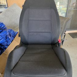 2011 Vw Golf Seat