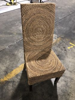 Accent chair