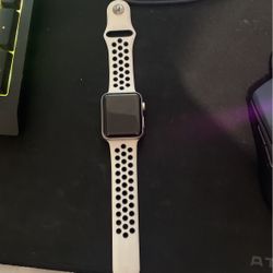 Apple Watch Series 3