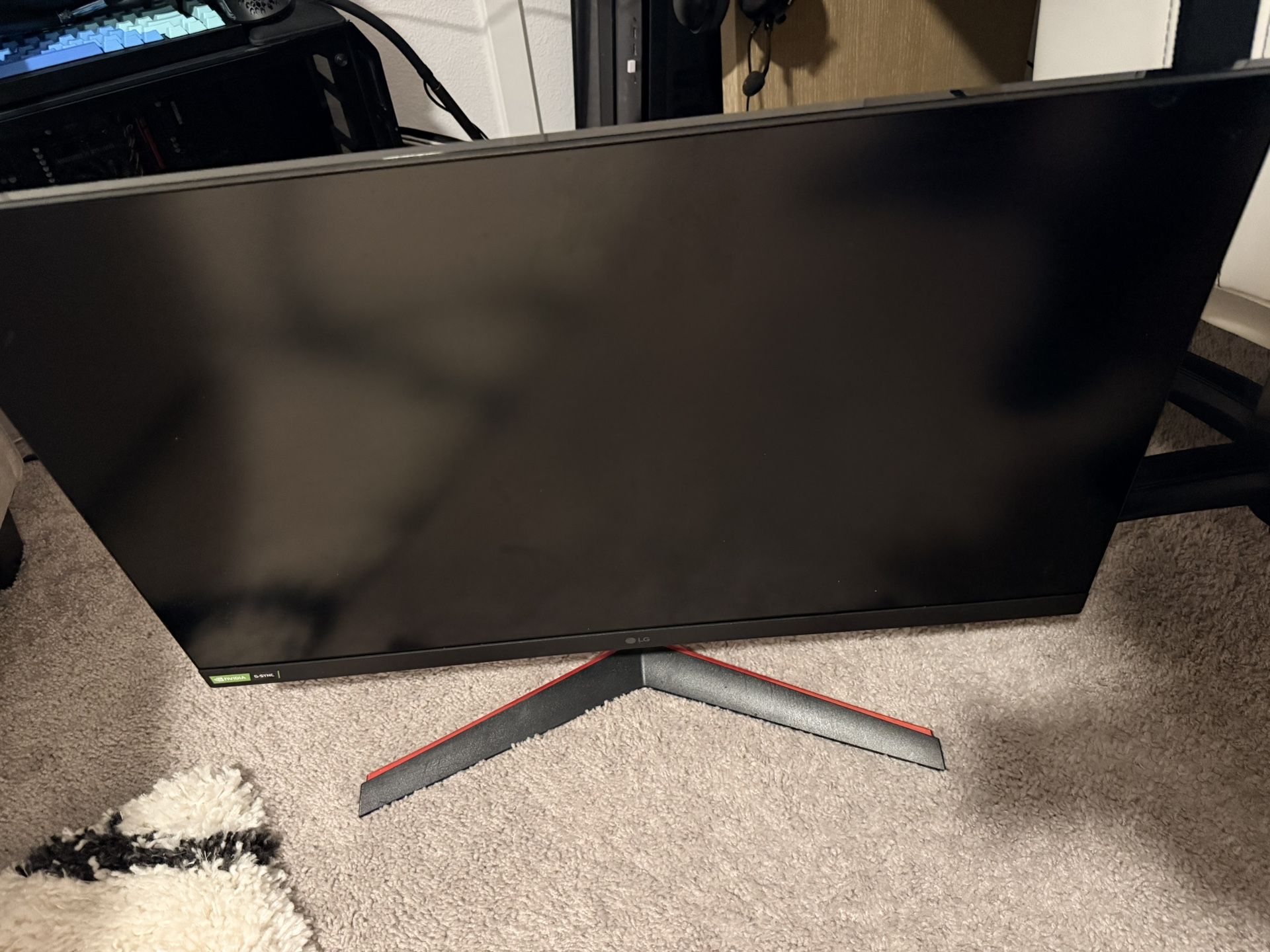 LG UltraGear 32GN650-B Gaming Monitor Specifications