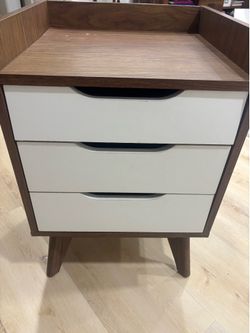 Nightstand/ small table