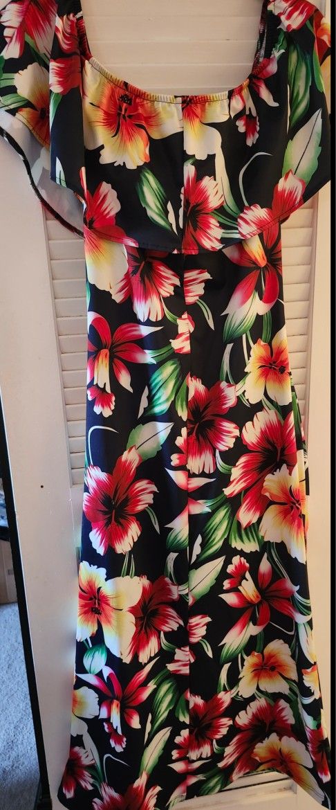 Ladies Caribbean Off The Shoulder Dress Size Large