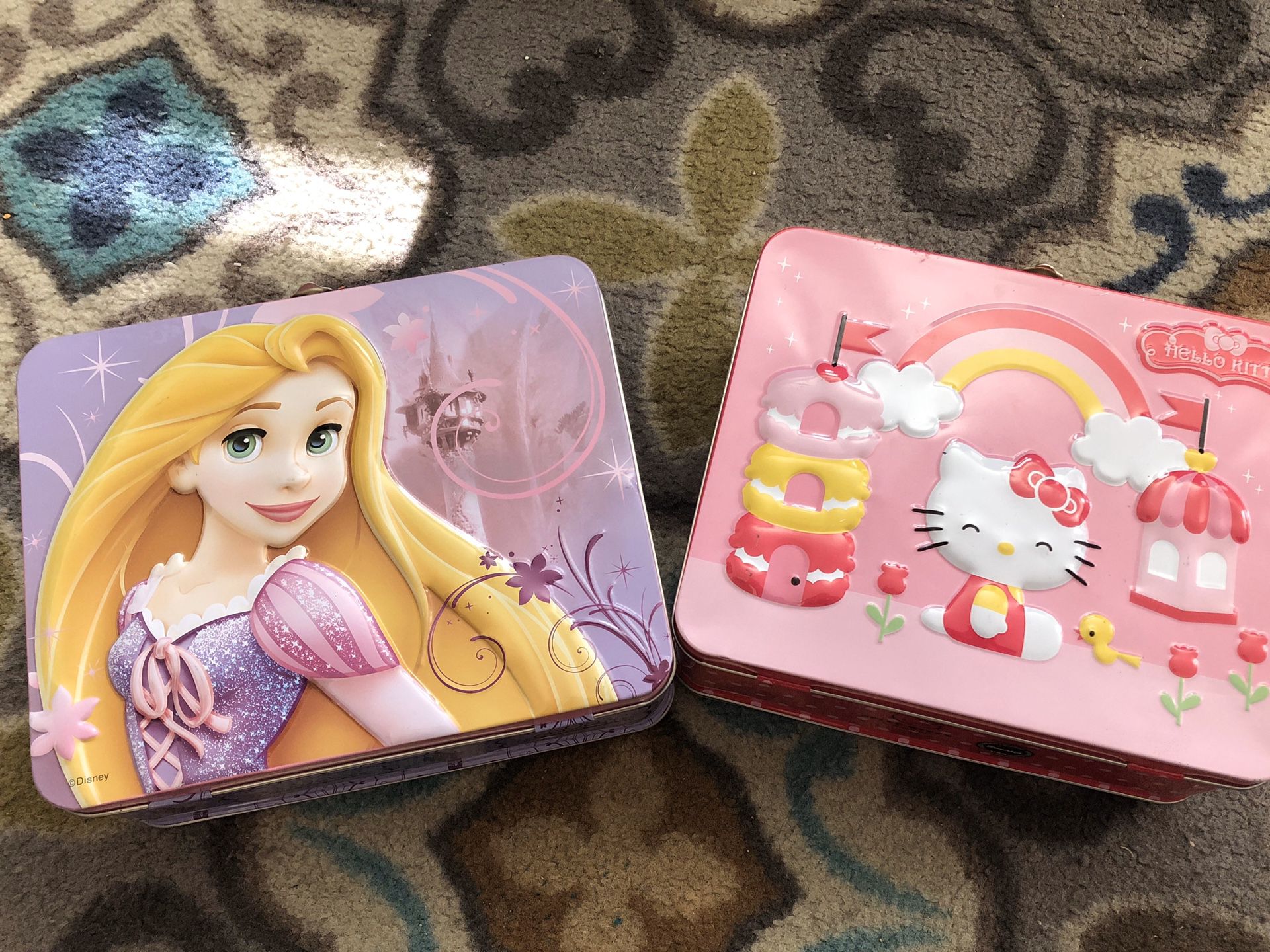 Puzzles in Keepsake Lunchbox
