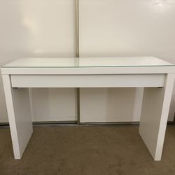 Vanity Desk with glass cover and mirror 