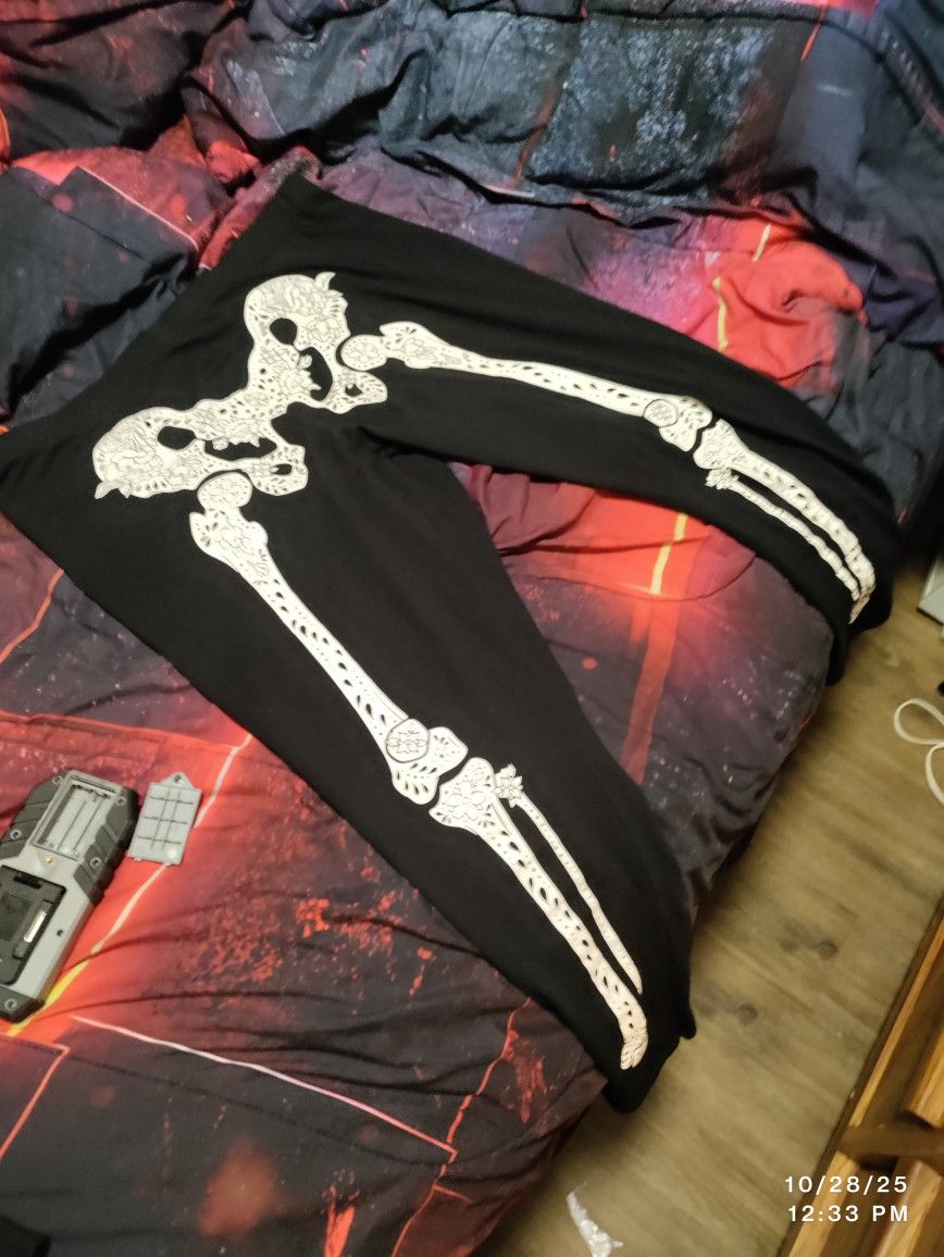 XL Skeleton Leggings