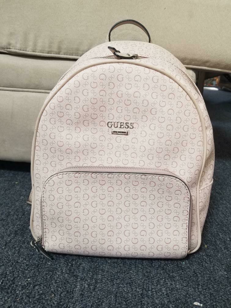 Guess Pink Backpack for Sale in Queens, NY - OfferUp