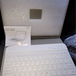 Wireless Bluetooth Keyboard 