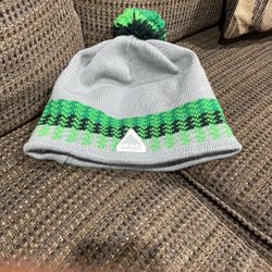 Burton Beanie, Very Warm, Very Clean.