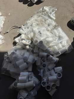Plumbing supplies bundle $100.00