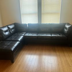 Sectional leather Couch 