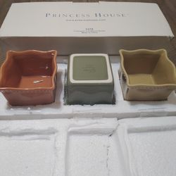 Set de 3 tazoncitos pavillon para condimentos de princess house Nuevos en caja