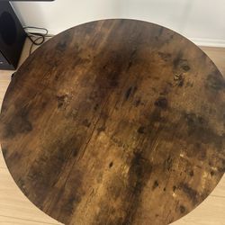 34” Round Coffee Table