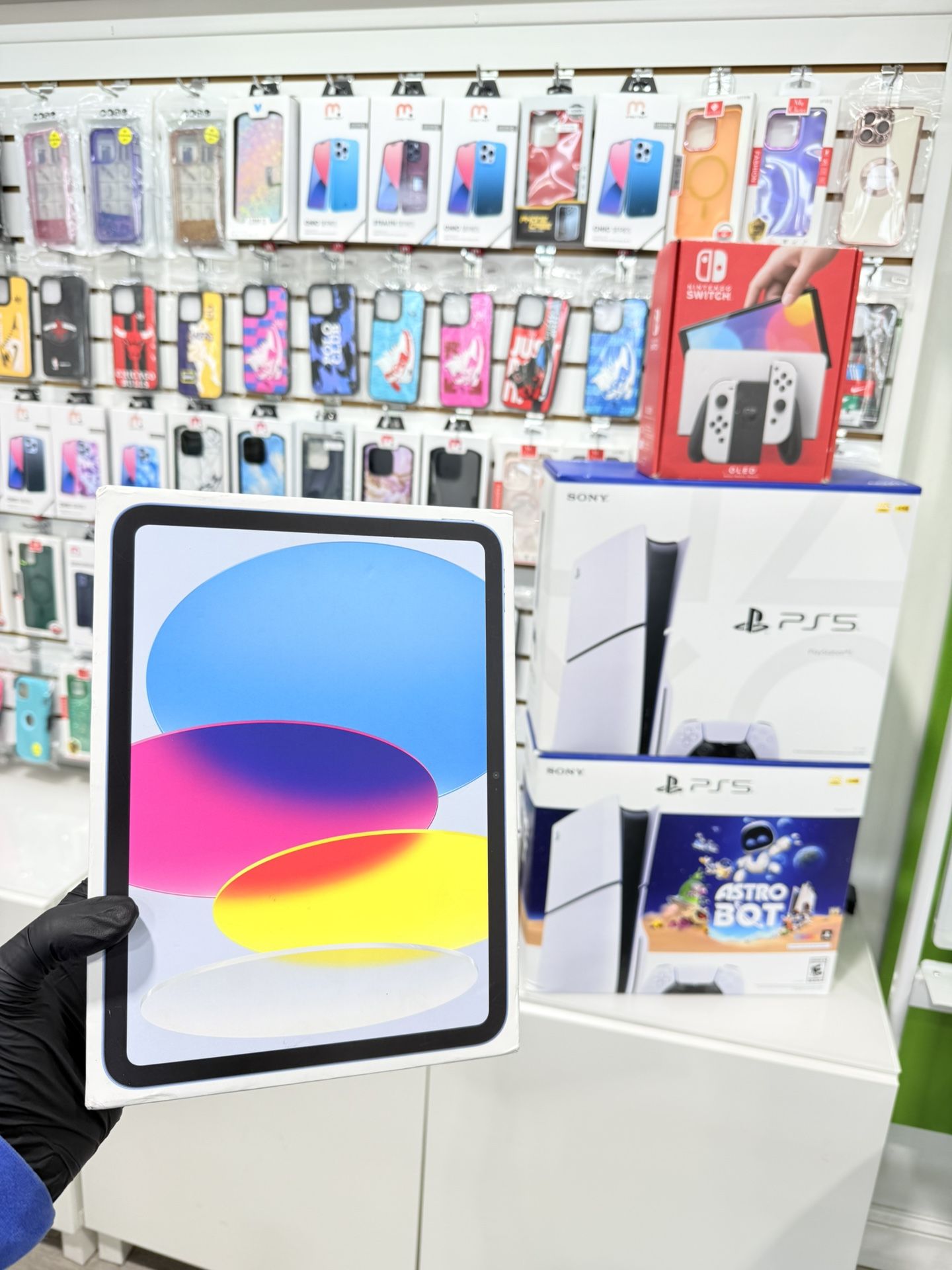 New iPad 10th Gen $299! iPhone