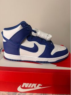 Nike Dunk Limited Edition - size 10.5