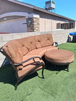 Mallin Patio sofa good condition